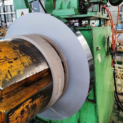2B BA Finish Hot Rolled Stainless Steel Coil Lebar 500-1500mm 304 410 201 304L