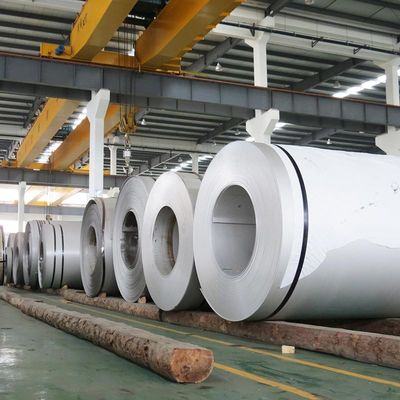 900mm 1,4301 304 Hot Rolled Stainless Steel Coil STS 4.5mm Tebal