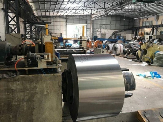 430 2B Selesai Cold Rolled Stainless Steel Coils 0.4mm Tebal 1219mm Tahan Oksidasi
