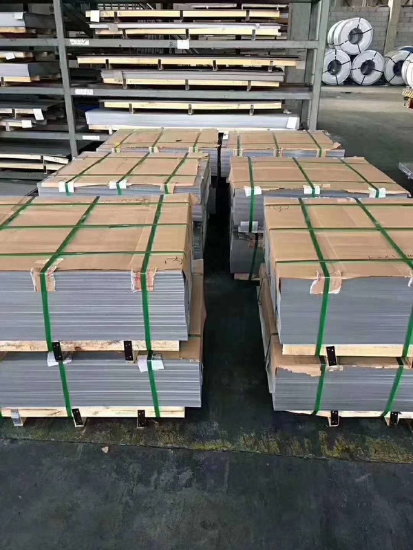 3mm Ketebalan SUS 304 304L ASTM A480 Stainless Steel Sheet Dengan Daya Tahan Lama